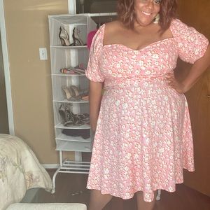 ELOQUII Floral Sweetheart Neck Flare Dress